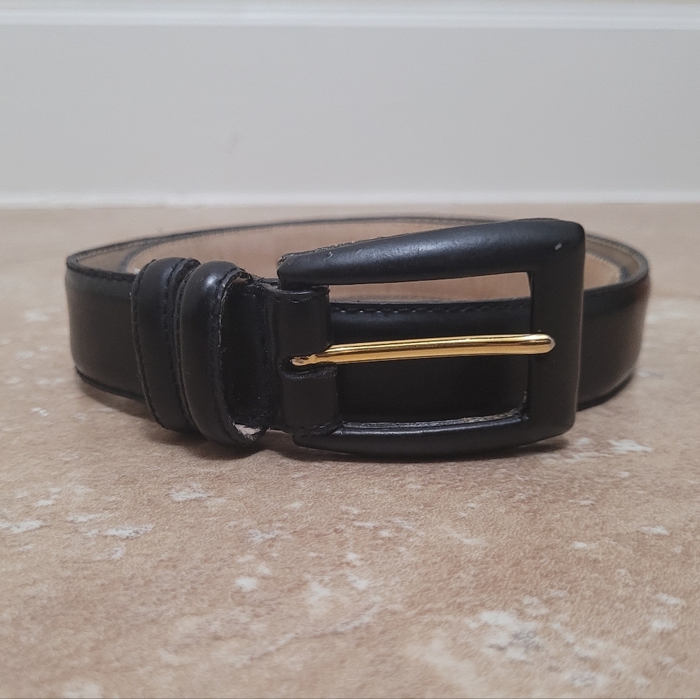 𝅺BLACK 100% Leather Classic Leather Belt - size Small